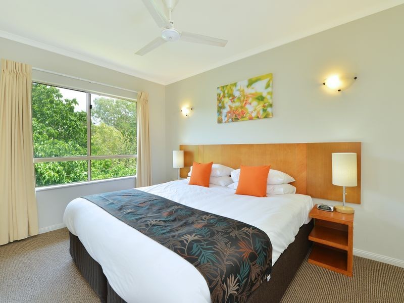 1124/2 Greenslopes Street, Cairns North QLD 4870