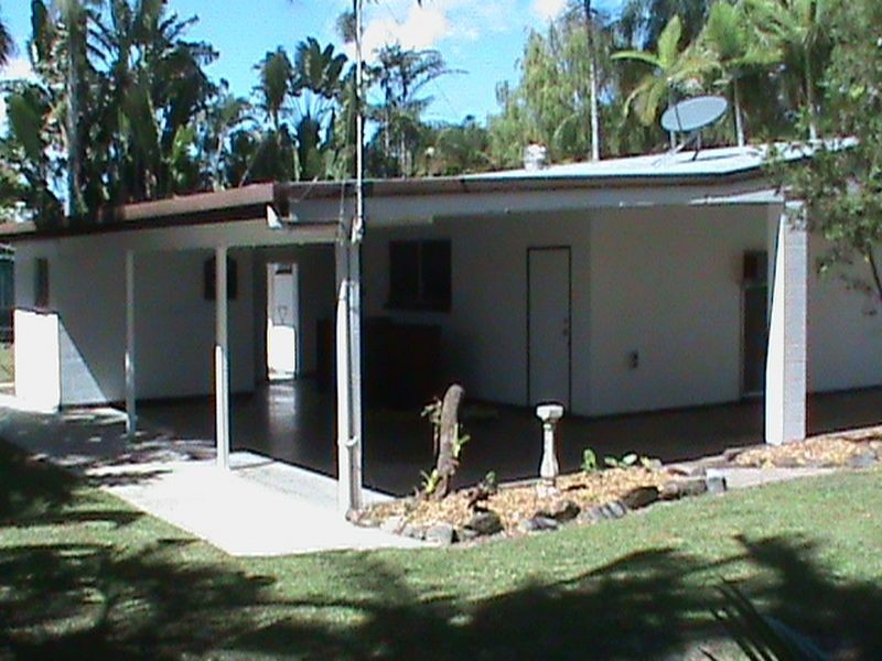 Kewarra Beach QLD 4879