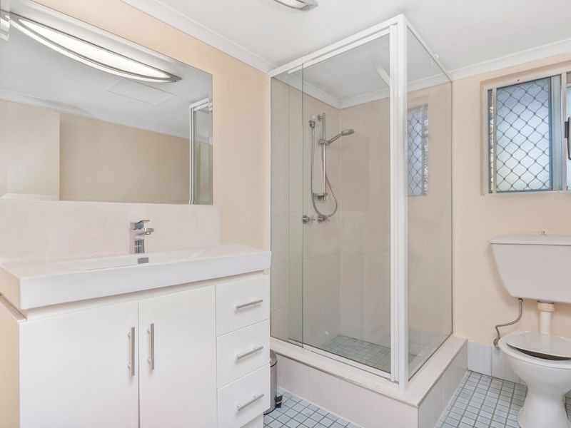 113/219 Mcleod Street, Cairns North QLD 4870