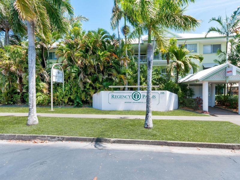 113/219 Mcleod Street, Cairns North QLD 4870