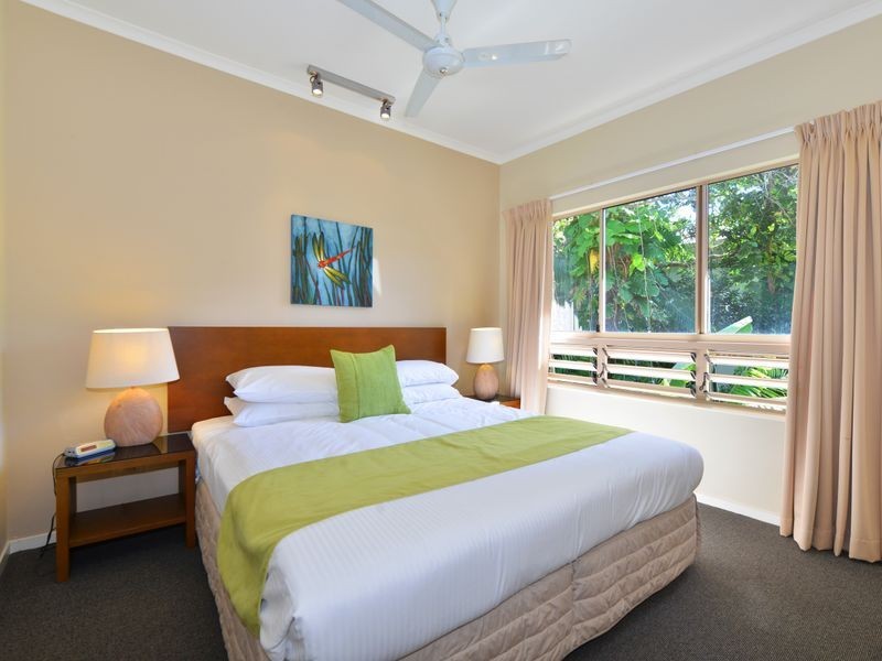 633/49-63 Williams Esplanade, Palm Cove QLD 4879