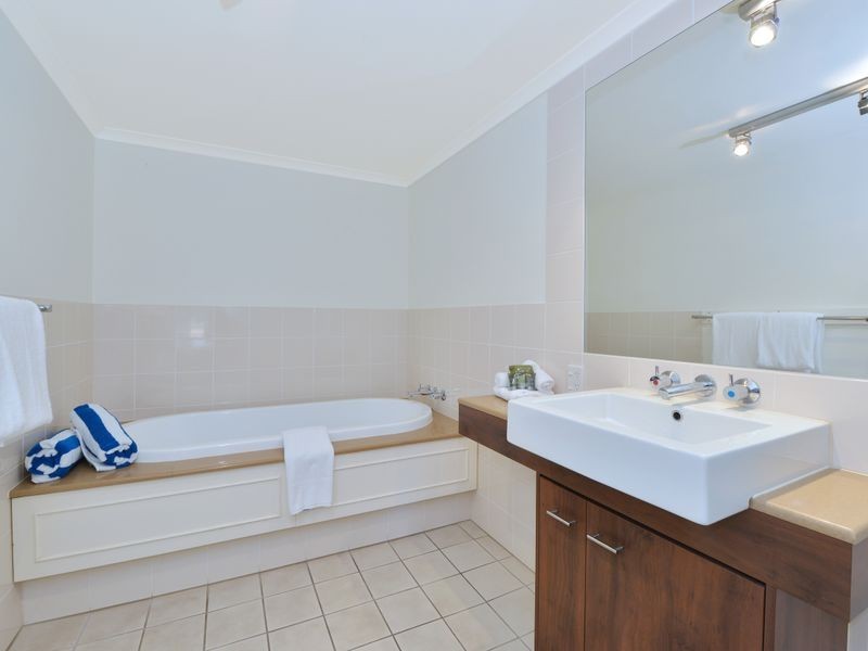633/49-63 Williams Esplanade, Palm Cove QLD 4879