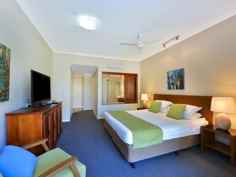 633/49-63 Williams Esplanade, Palm Cove QLD 4879