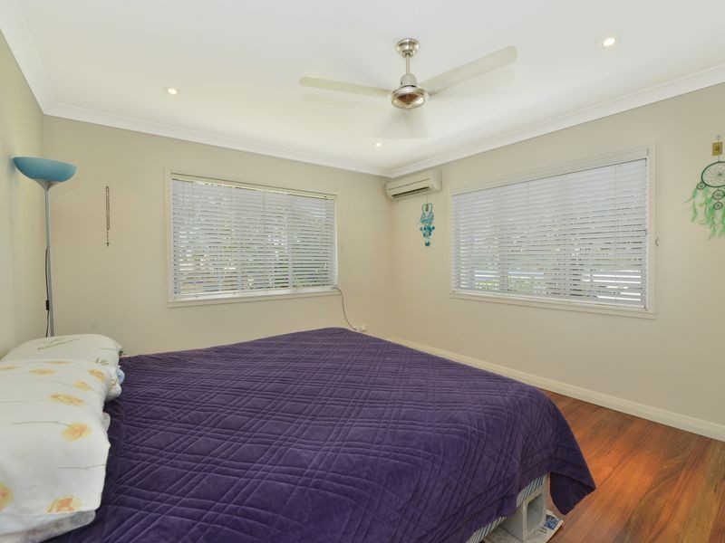 16 Park Street, Whitfield QLD 4870