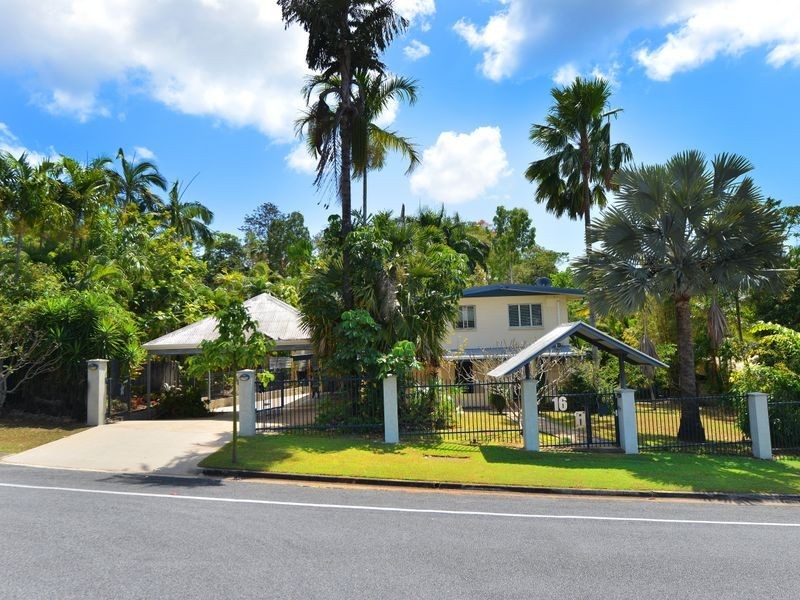 16 Park Street, Whitfield QLD 4870