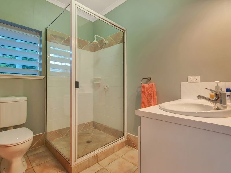 21A Minerva Avenue, Mooroobool QLD 4870