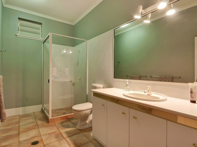 21A Minerva Avenue, Mooroobool QLD 4870