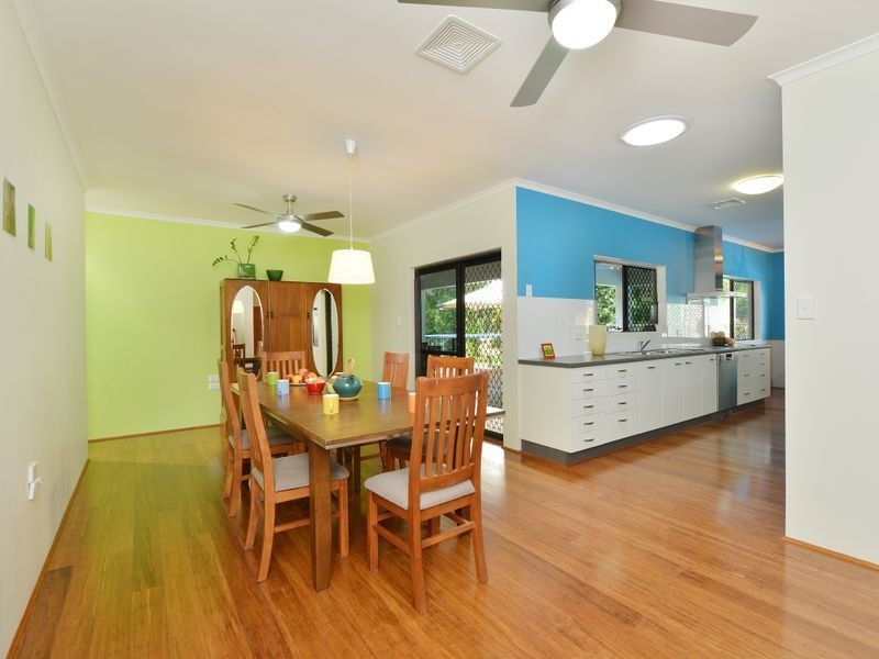 6 Keller Close, Whitfield QLD 4870