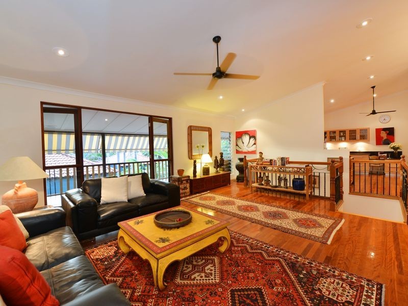 87 Petersen Street, Freshwater QLD 4870
