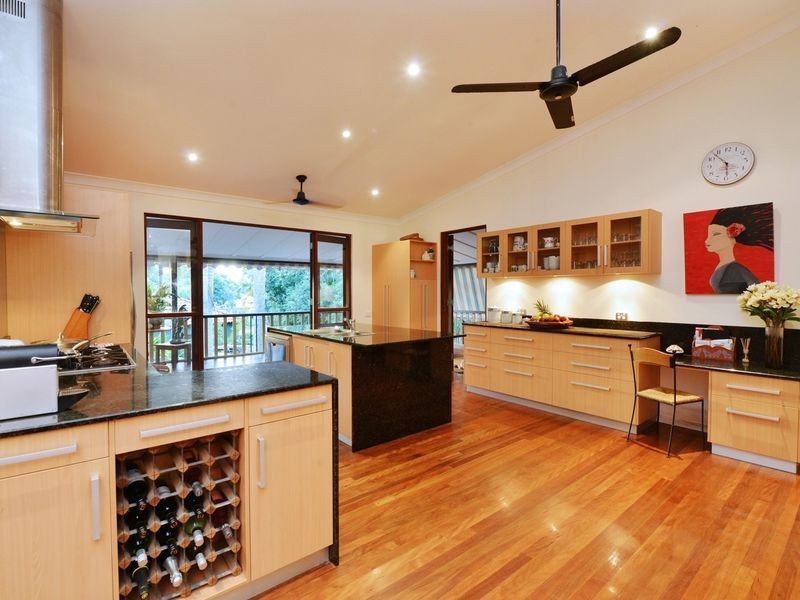 87 Petersen Street, Freshwater QLD 4870