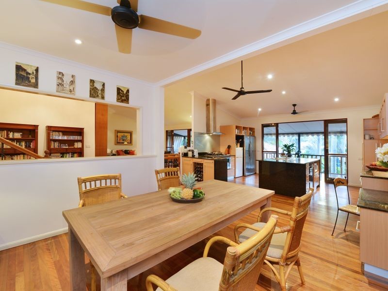 87 Petersen Street, Freshwater QLD 4870