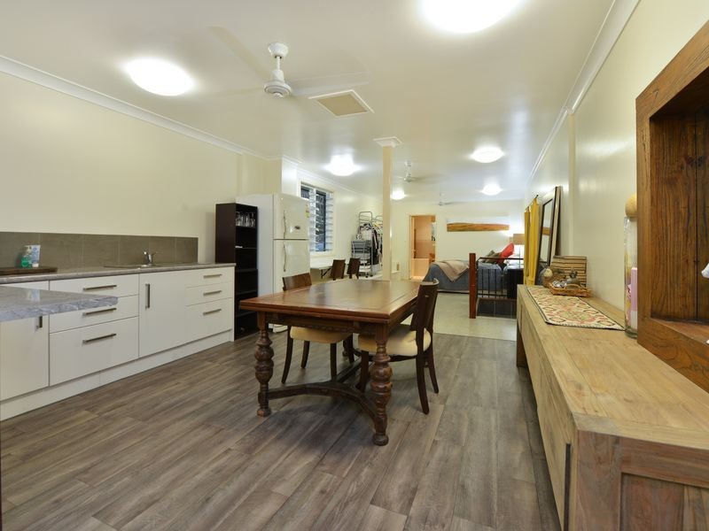 87 Petersen Street, Freshwater QLD 4870