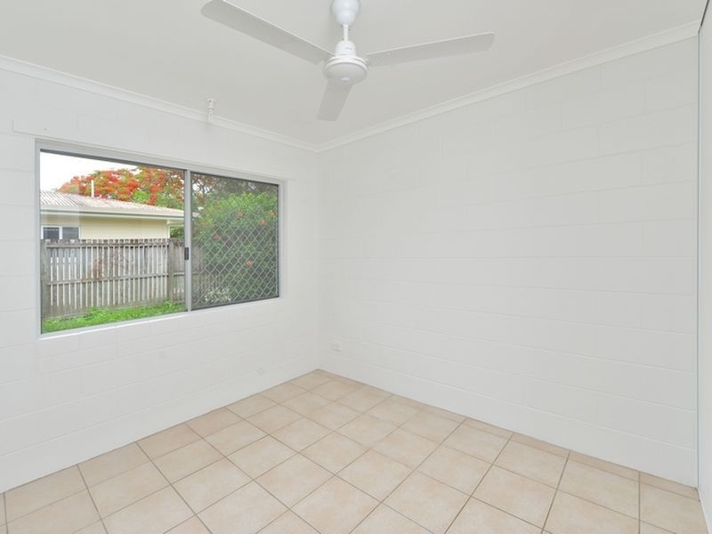 49 Enmore Street, Manoora QLD 4870