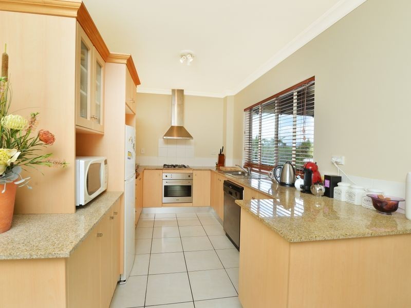 1757/2 Greenslopes Street, Cairns North QLD 4870