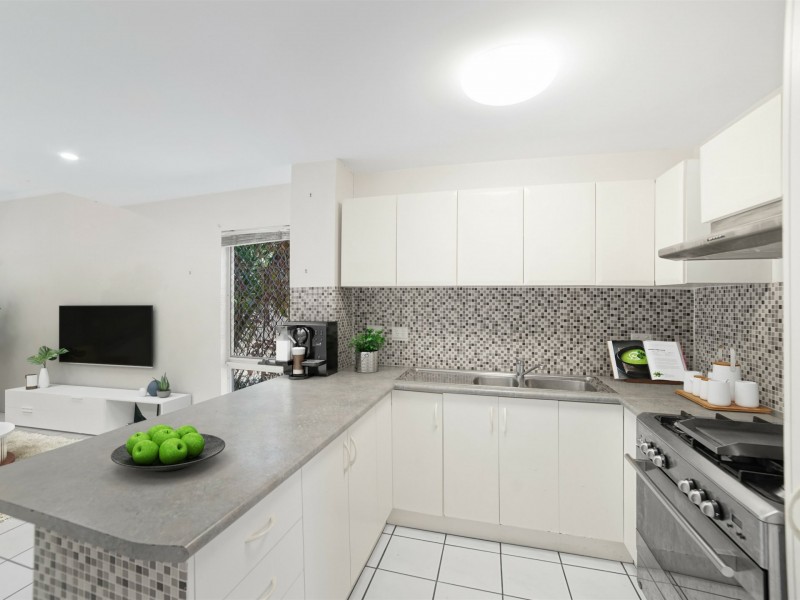 9/42 Springfield Crescent, Manoora QLD 4870