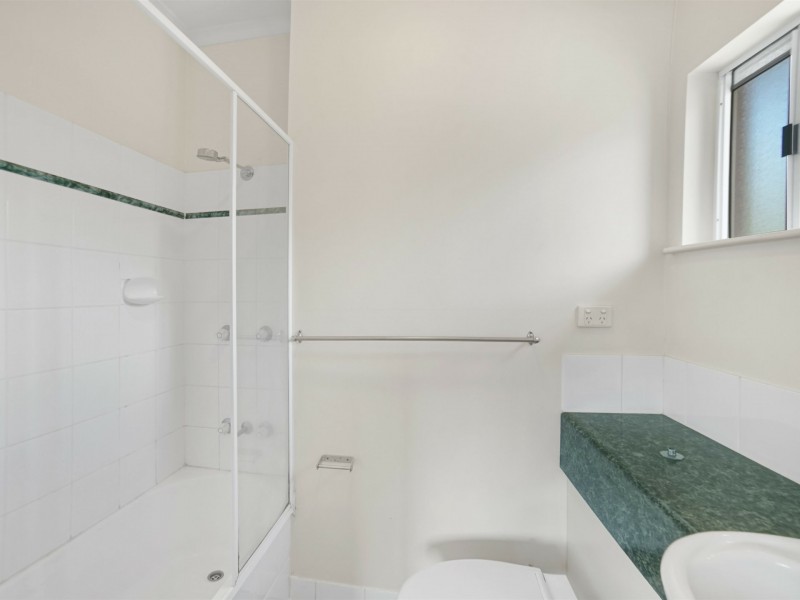 9/42 Springfield Crescent, Manoora QLD 4870