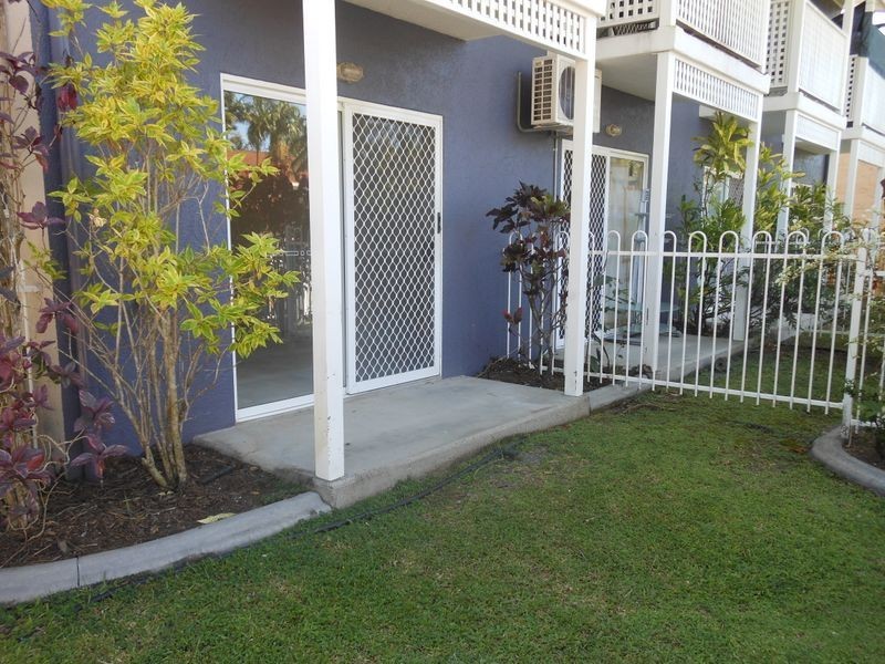 1/6 Springfield Crescent, Manoora QLD 4870