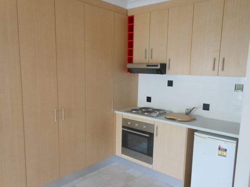 1/6 Springfield Crescent, Manoora QLD 4870