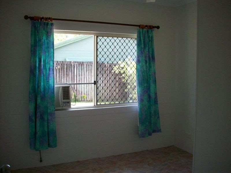 11 Lorraine Close, Bentley Park QLD 4869
