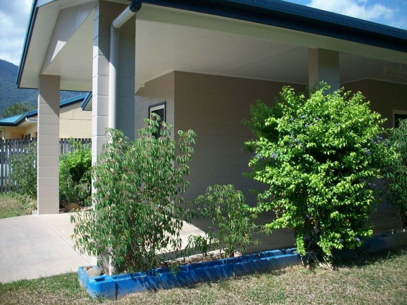 11 Lorraine Close, Bentley Park QLD 4869
