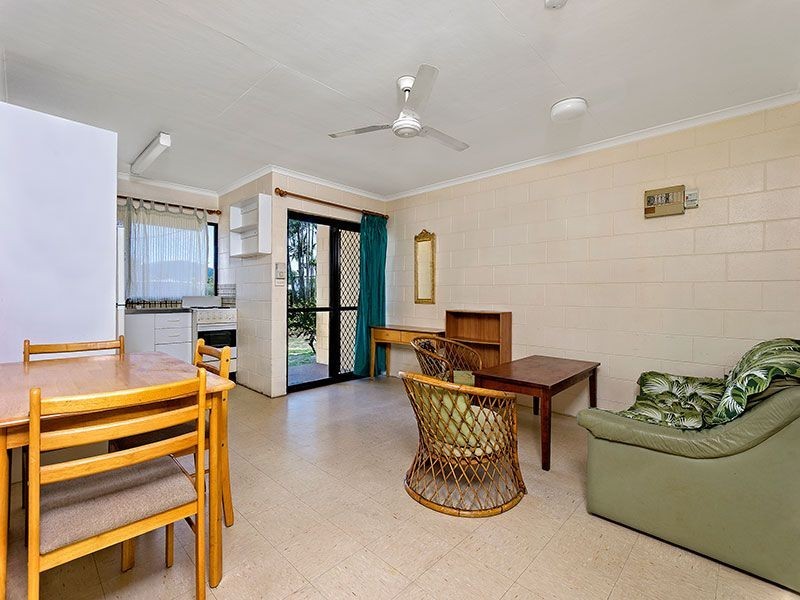 22/6 Hector Close (22/5 Fisk St), Westcourt QLD 4870