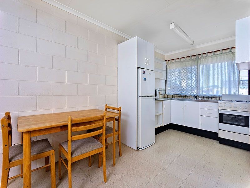 22/6 Hector Close (22/5 Fisk St), Westcourt QLD 4870