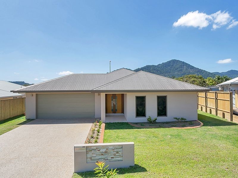39 Springbrook Avenue, Redlynch QLD 4870