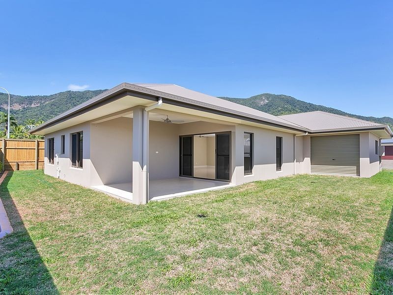 39 Springbrook Avenue, Redlynch QLD 4870