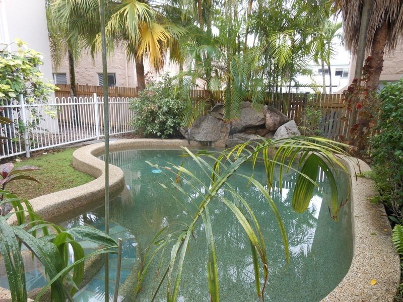 3/6 Springfield Crescent, Manoora QLD 4870