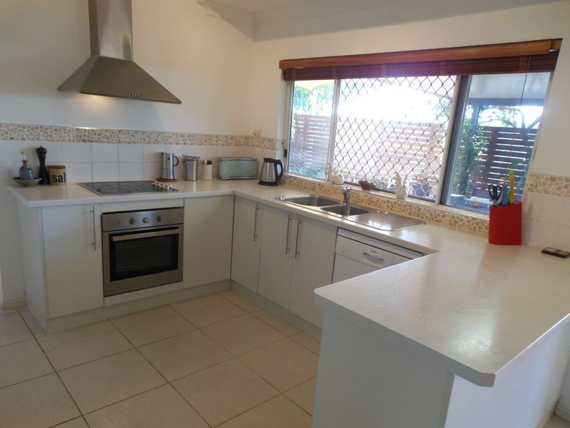 Brinsmead QLD 4870