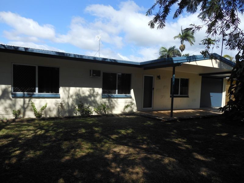 Manoora QLD 4870