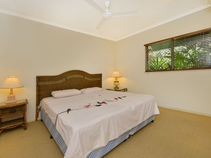 1401/2 Greenslopes Street, Cairns North QLD 4870