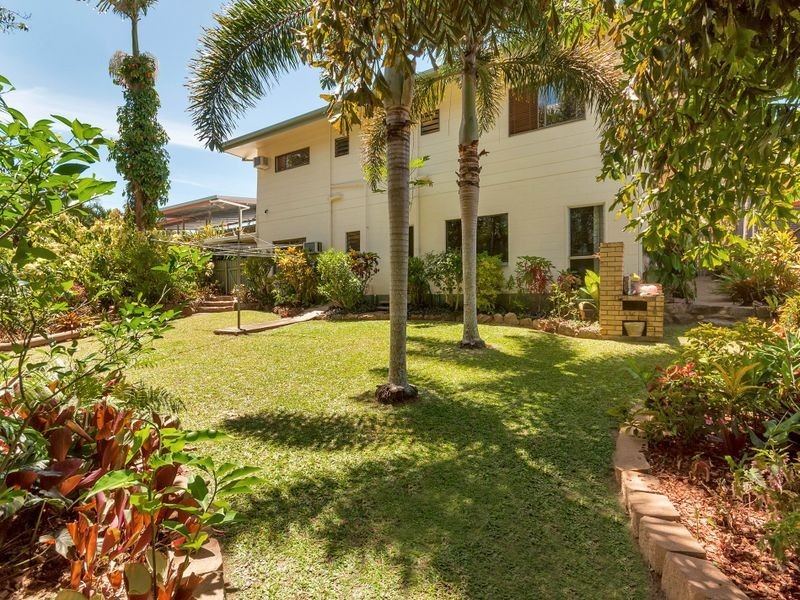 6 Granadilla Drive, Earlville QLD 4870