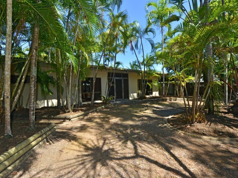 3 Argyle Close, Edge Hill QLD 4870