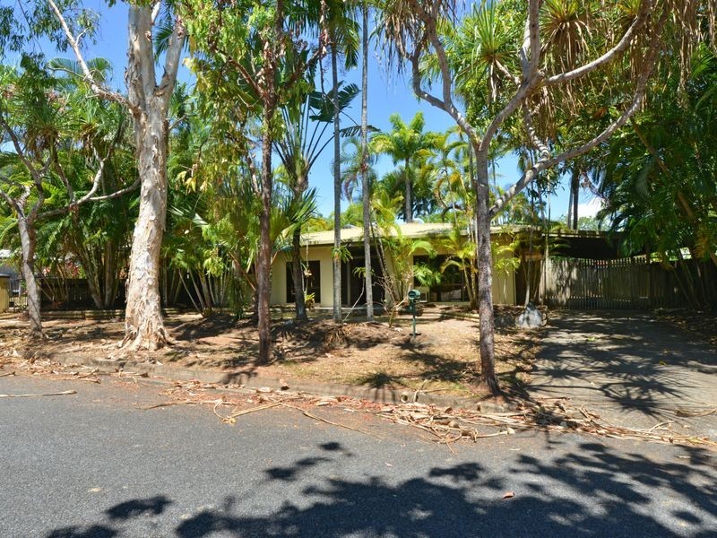 3 Argyle Close, Edge Hill QLD 4870