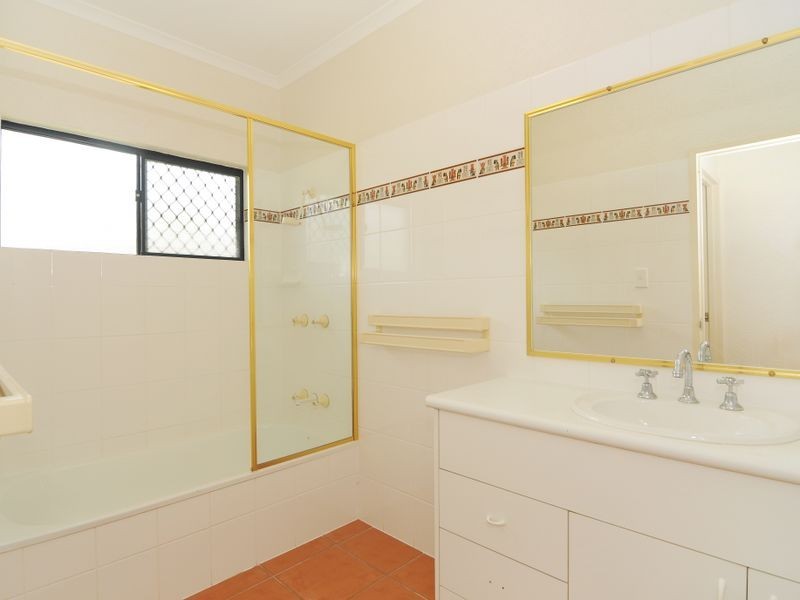 Brinsmead QLD 4870