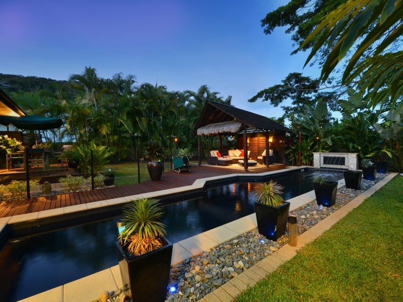 22 Pyne Street, Edge Hill QLD 4870