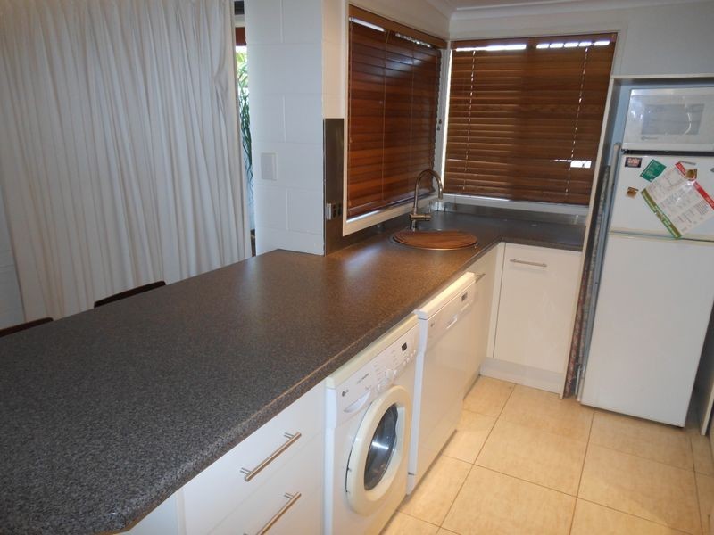 6/4 Maytown Close, Manoora QLD 4870