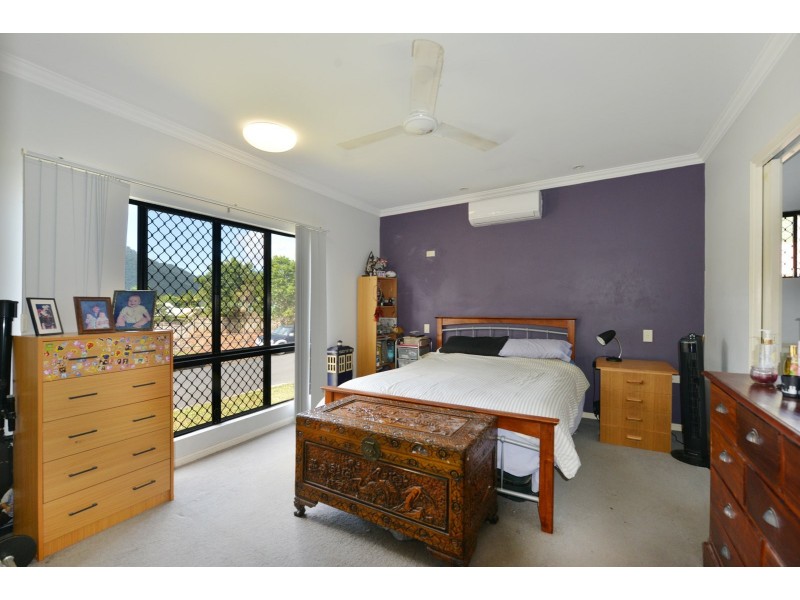 83 Jungara Road, Redlynch QLD 4870