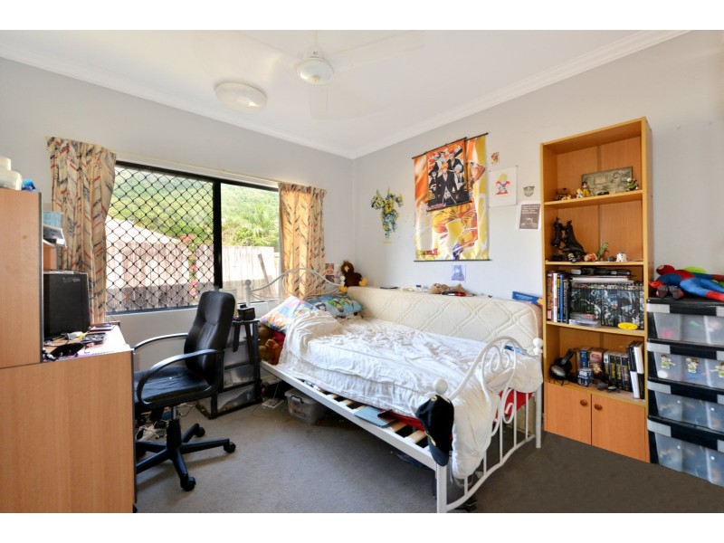 83 Jungara Road, Redlynch QLD 4870