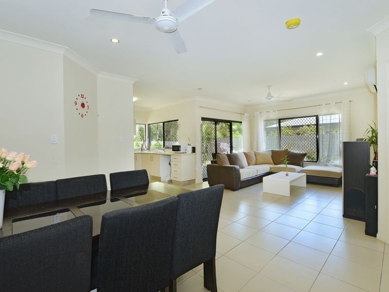 6/21 Giffin Road, White Rock QLD 4868