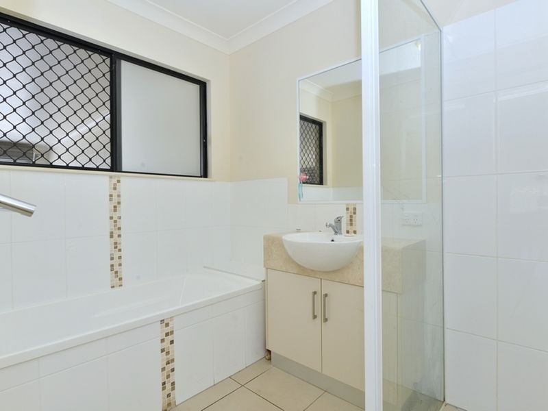 6/21 Giffin Road, White Rock QLD 4868