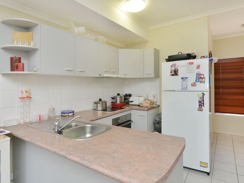4/21 Hibiscus Lane, Holloways Beach QLD 4878