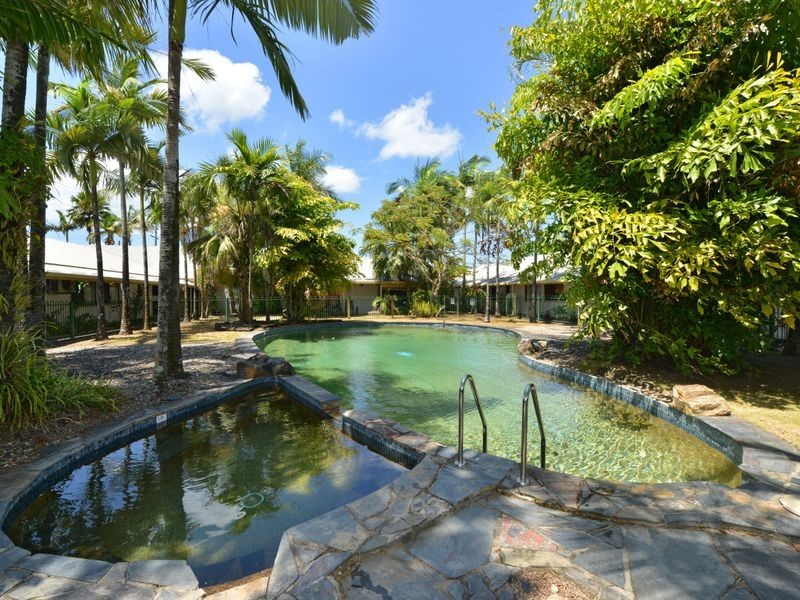 5/2 Winkworth Street, Bungalow QLD 4870