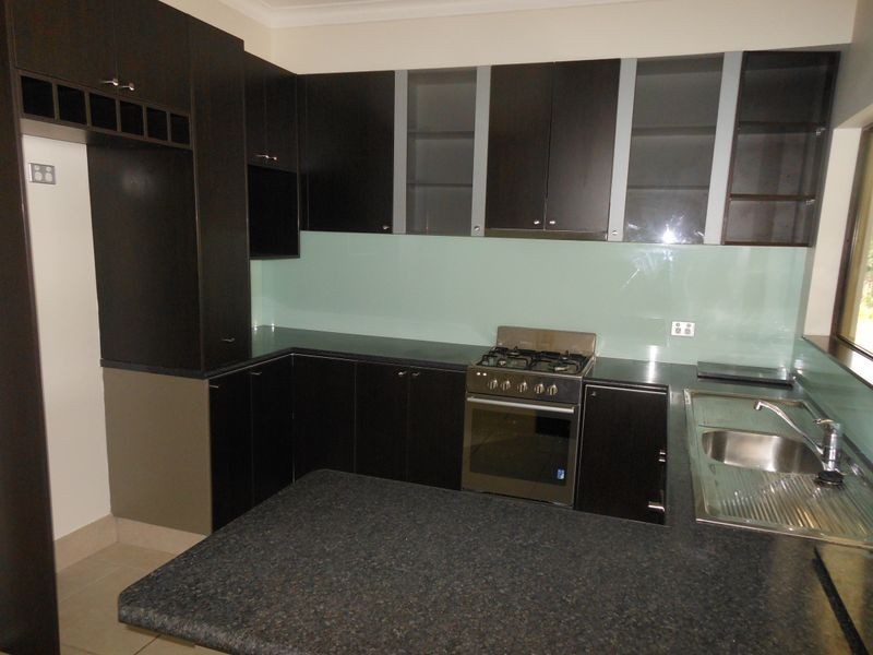 6 Curlewis Close, Brinsmead QLD 4870