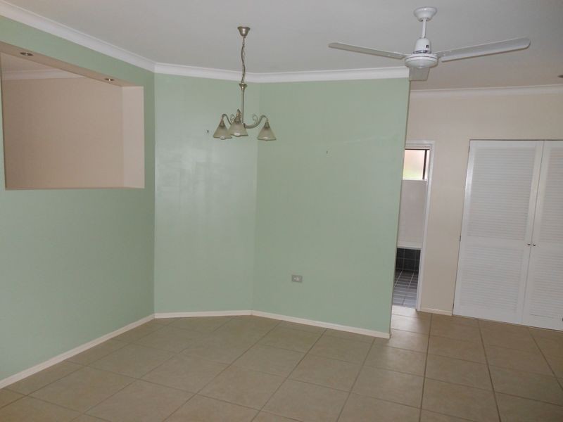 6 Curlewis Close, Brinsmead QLD 4870