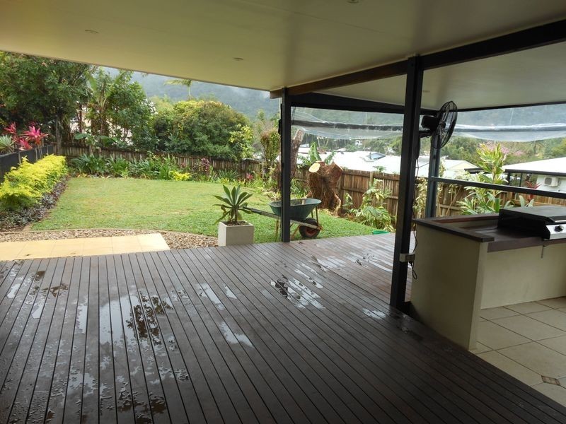 6 Curlewis Close, Brinsmead QLD 4870