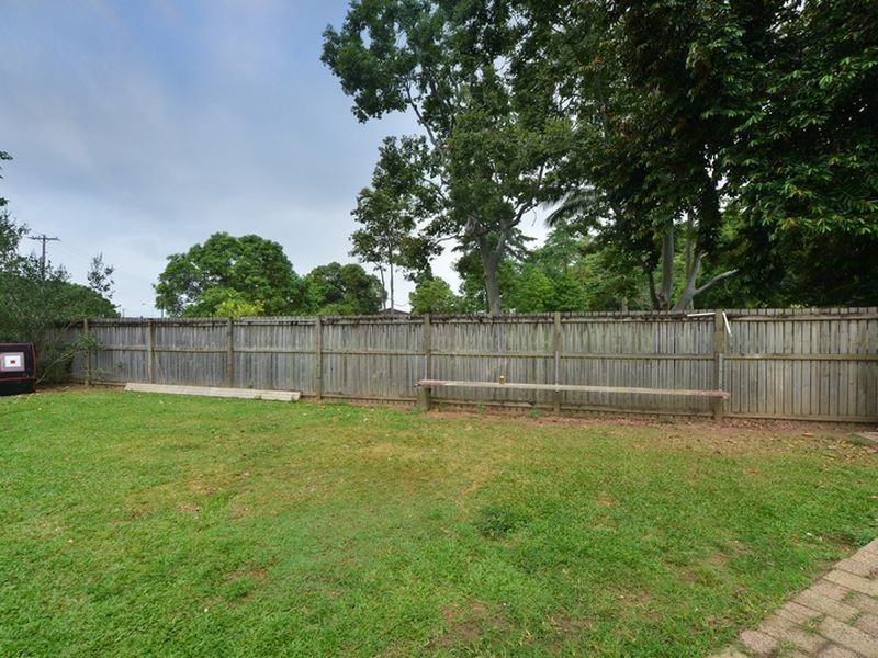 5 Henley Street, Earlville QLD 4870