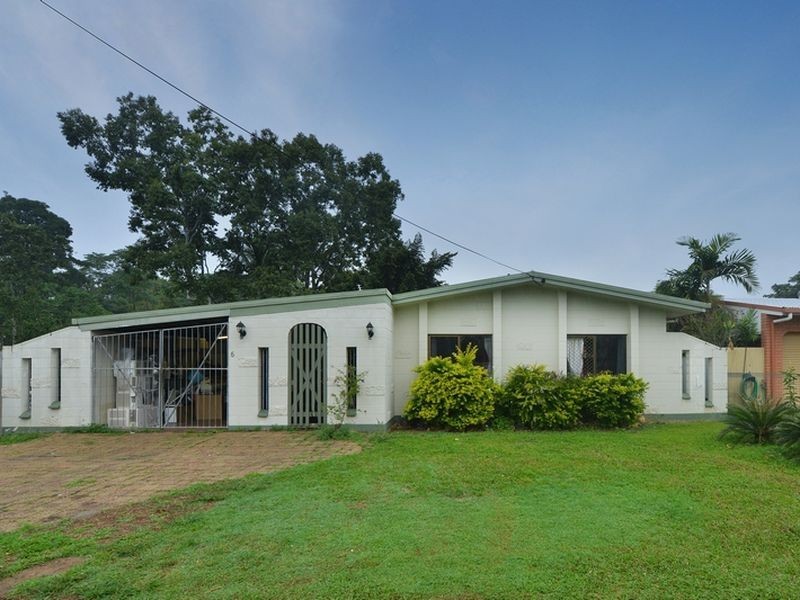 5 Henley Street, Earlville QLD 4870