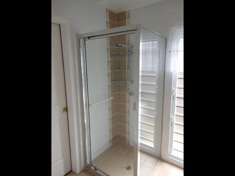 3/4 Ingham Court, Mooroobool QLD 4870